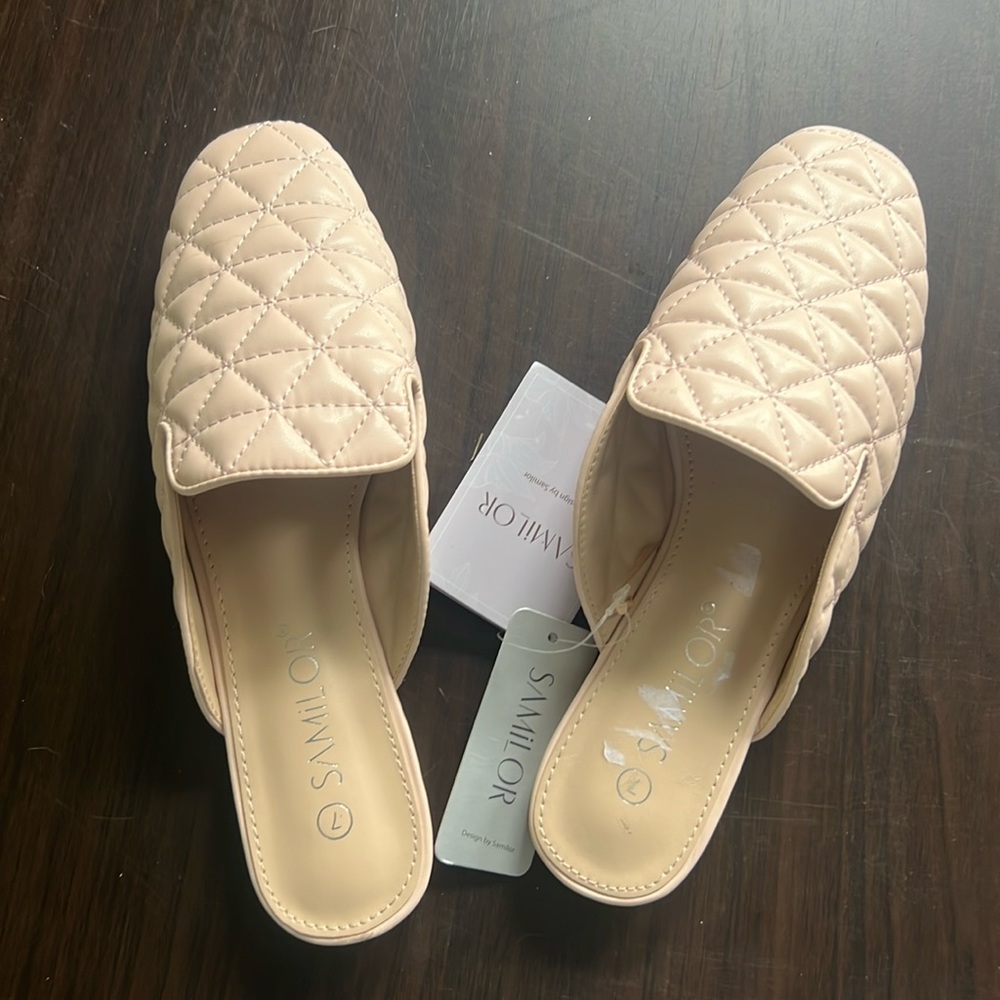NWT Samilor tan loafers size 7
